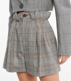 Miu Miu Shorts Aus Schurwolle -LORO PIANA Verkaufsgeschäft P00624059 d1