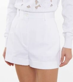 Dolce & Gabbana High-Rise Shorts Aus Baumwoll-Gabardine 7 Dolce & Gabbana High-Rise Shorts Aus Baumwoll-Gabardine -LORO PIANA Verkaufsgeschäft P00633091 d1