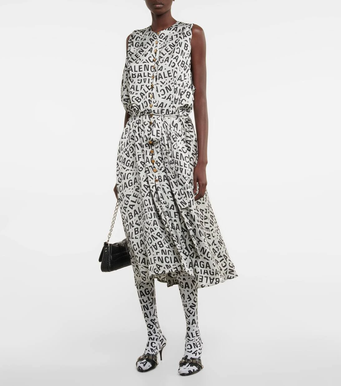 Balenciaga Bedrucktes Midikleid Aus Satin 2 Balenciaga Bedrucktes Midikleid Aus Satin – Bild 2