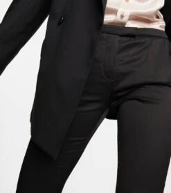 Acne Studios Low-Rise-Schlaghose -LORO PIANA Verkaufsgeschäft P00776077 d1