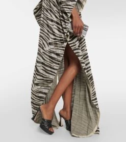 Gucci Bedruckte Robe 9 Gucci Bedruckte Robe -LORO PIANA Verkaufsgeschäft P00788831 d2